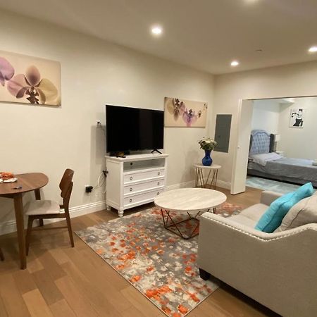 Gorgeous Apt With Parking In Ktown La Los Angeles Exterior foto